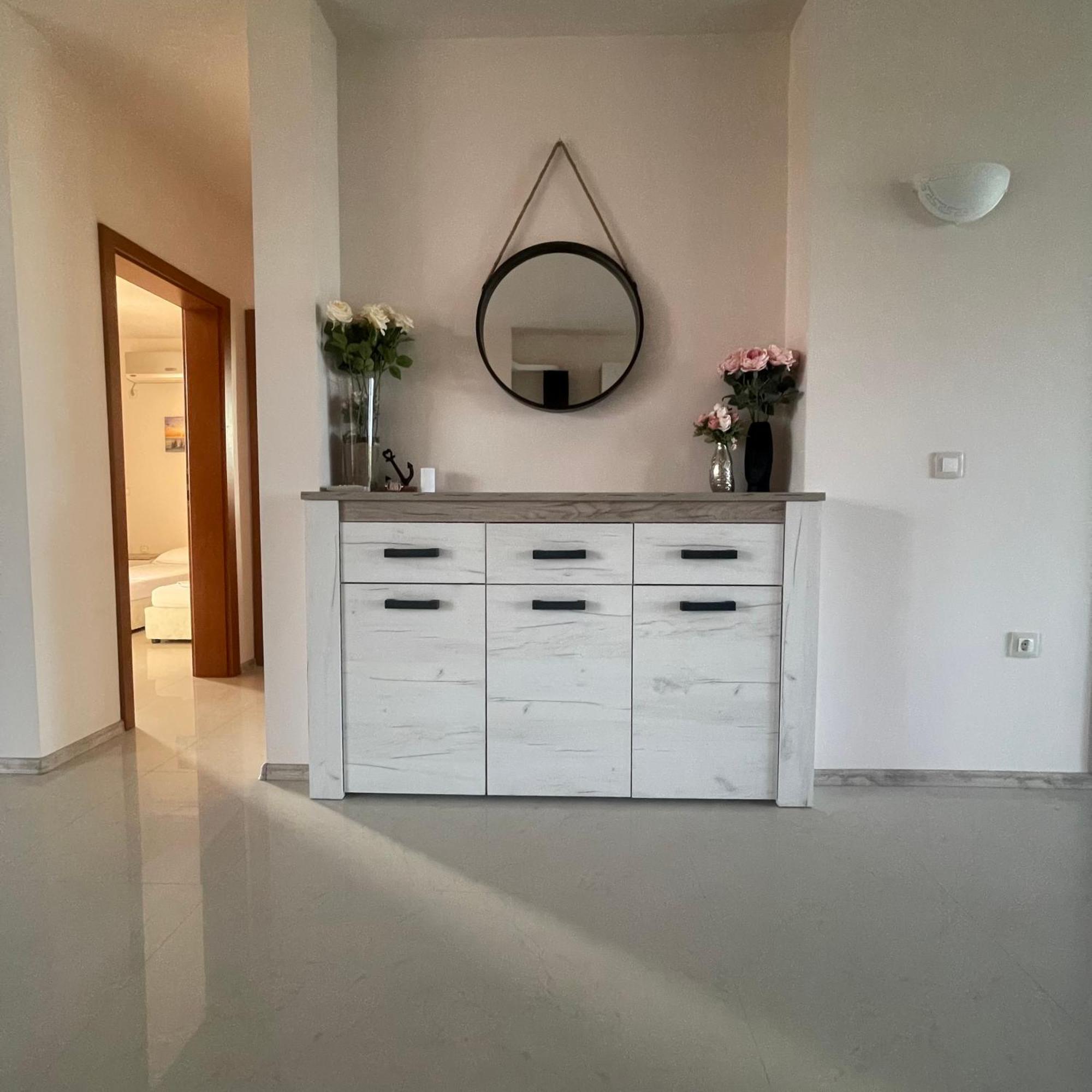 Private Apartment With Sea View Sozopol Buitenkant foto